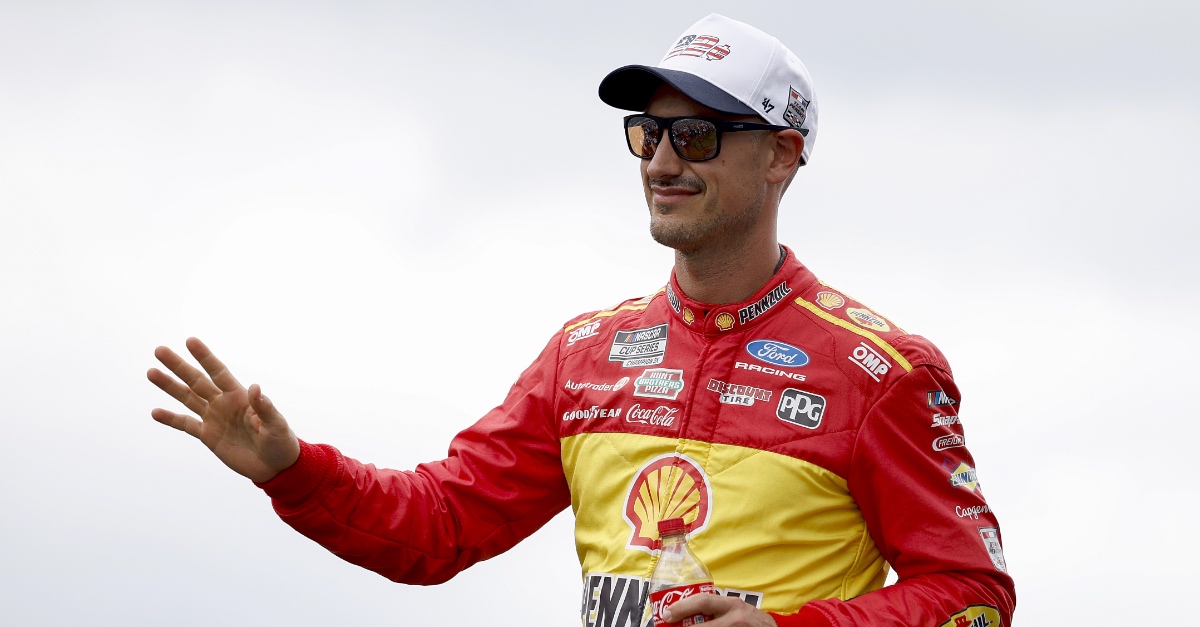 Reifenschaden bremst Aufholjagd: Joey Logano setzt im Titelkampf auf das richtige Timing