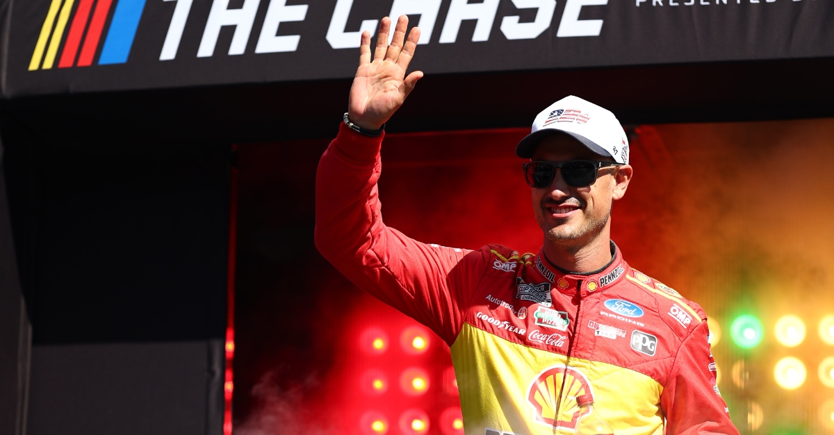 Reif für Hollywood: Logano übersteht wilden Überschlag beim Big-One in Talladega