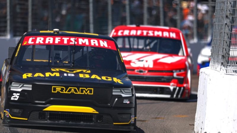 NASCAR-Boxenfunk 2026: Ferguson fährt Ram-Truck in Martinsville