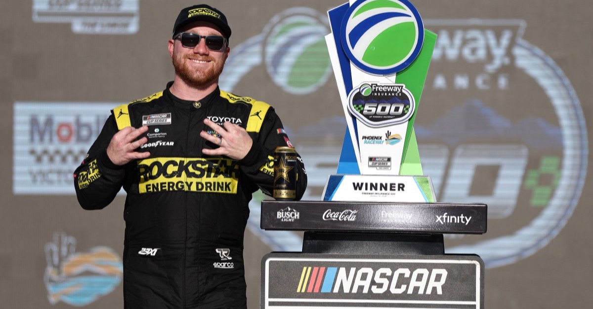 Erlösung nach 23 Rennen: Tyler Reddick schlägt im Phoenix-Showdown eiskalt zu, Larson verliert Boden